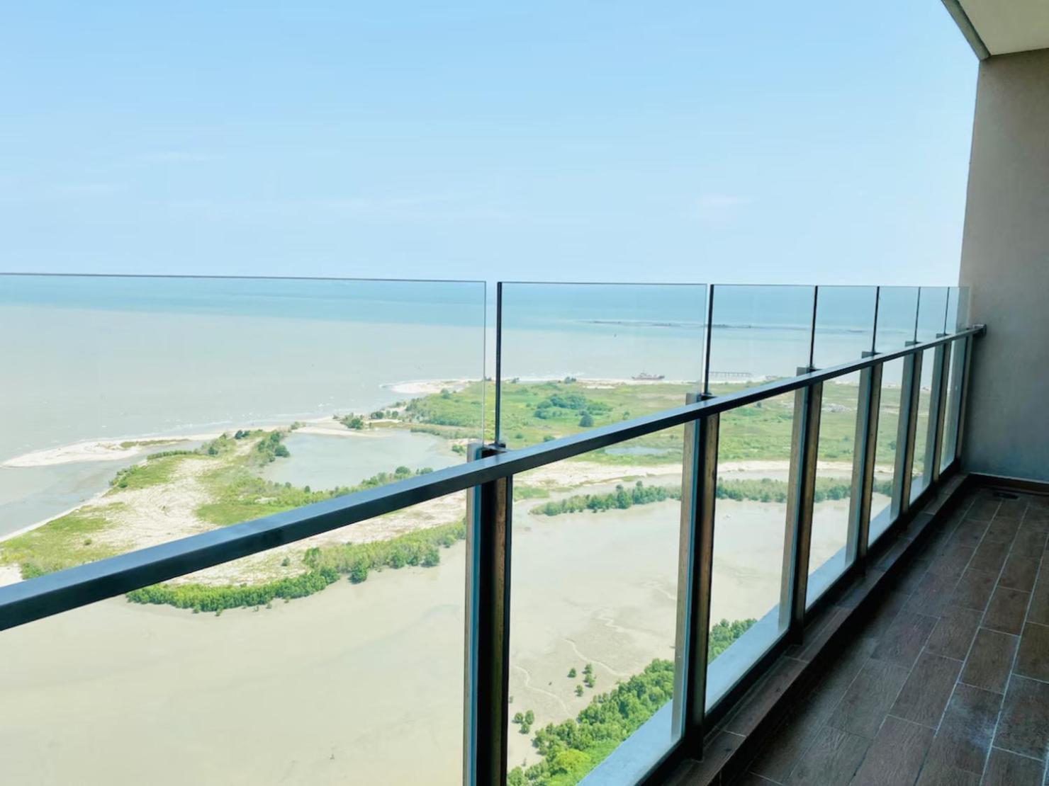 Silverscape Seaview Residence Melaka Exterior photo