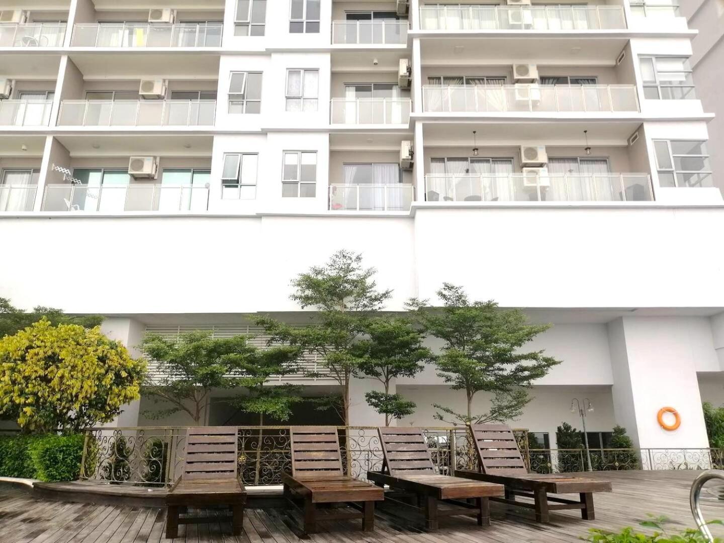 Silverscape Seaview Residence Melaka Exterior photo